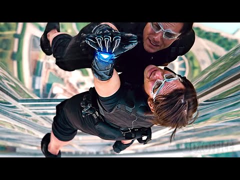 Tom Cruise is NOT afraid of heights (Crazy Mission Impossible 4 Scenes)