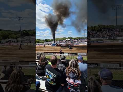 Truck and Tractor Pulling at the Hillsboro Charity Pull