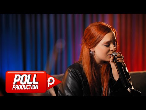 Arya Aryay - Buzdan Soğuk (Akustik) - (Official Video)