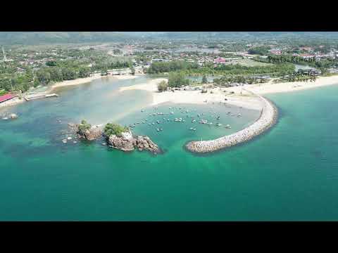 Flight#218 PART 2 Beautiful Day Beautiful Beach @ Pantai Kemasik